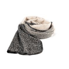 CHUCK PASHMINA
