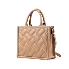 LOGAN TOTE