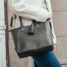 LAUREL TOTE