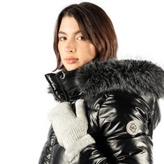 DAKOTA GUANTES