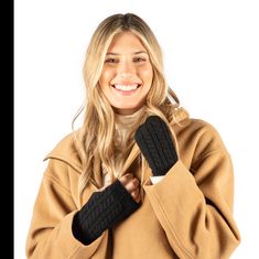 NAIRA GUANTES
